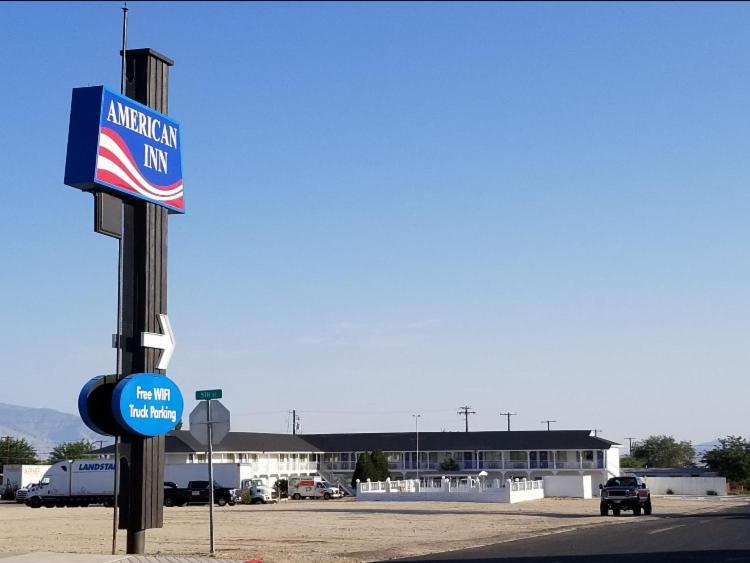 American Inn ฮอร์ธอร์น ภายนอก รูปภาพ
